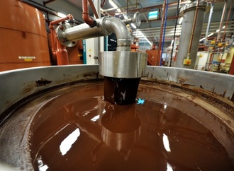 Hohe Kakaopreise belasten Geschäft von Schokoladen-Konzern Barry Callebaut