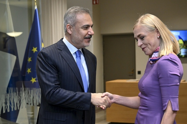 Ankara bekräftigt Ziel der Teilname der Türkei an EU-Rüstungsprogramm Safe