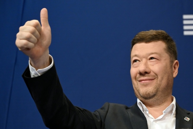 Rechtsextremist Tomio Okamura in Tschechien zum Parlamentspräsidenten gewählt