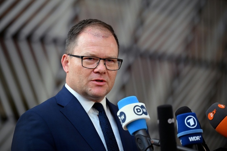 Umweltminister Schneider sieht Deutschland in Führungsrolle bei Klimaschutz