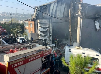 Sechs Tote bei Brand in Parfüm-Lagerhaus in der Türkei