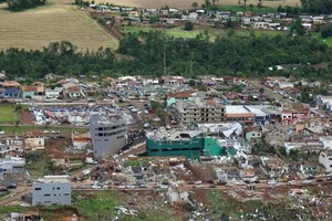 Mindestens sechs Tote und mehr als 400 Verletzte bei Tornado im Süden Brasiliens