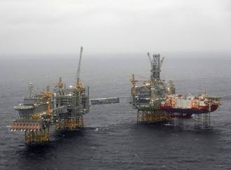 Gericht in Norwegen erklärt drei Ölförderlizenzen für ungültig