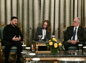 Zerstörte Energieanlagen: Kiew setzt für Winter auf Gas-Importe aus Griechenland