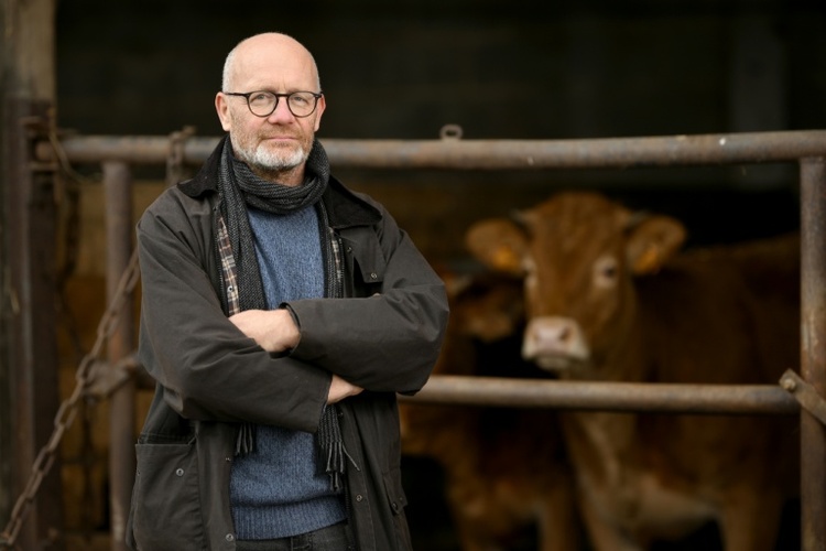 Belgischer Bauer gegen Ölkonzern: Total in Klimaprozess vor Gericht