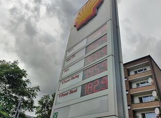 Super E10 und Diesel wieder etwas günstiger