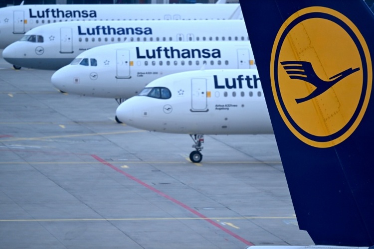 Lufthansa bietet für Fluggesellschaft TAP aus Portugal