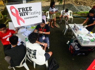 RKI: 2300 neue HIV-Infektionen in vergangenem Jahr - leichter Anstieg