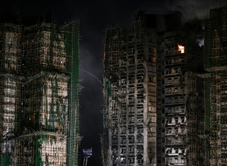 Zahl der Toten bei Großbrand in Hongkong steigt auf 94