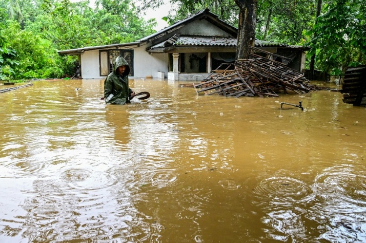 Sri Lanka: Mehr als 120 Tote und 130 Vermisste infolge von Zyklon 