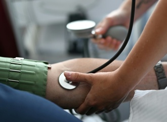 Umfrage: Mehrheit der Beschäftigten will Arbeitszeit auf acht Stunden begrenzen