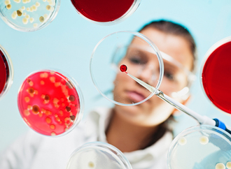 Bio-Recycling von Kunststoff