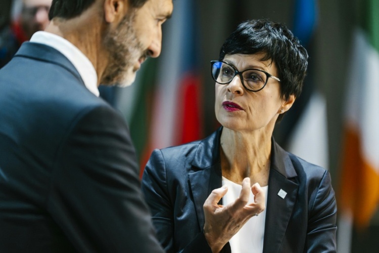 Erweiterungskommissarin wirbt für EU-Beitritt der Ukraine