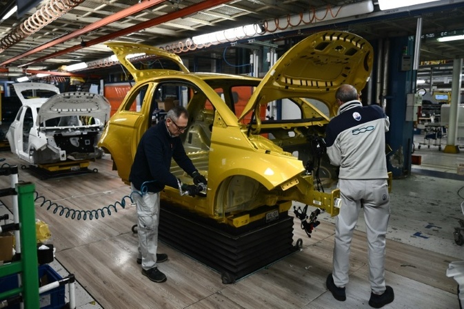 Gewinn deutscher Autohersteller im dritten Quartal um 76 Prozent eingebrochen