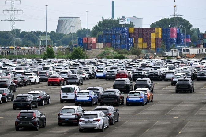 Verbrenner-Aus: Brüssel legt Dienstag Vorschläge vor - Ökonomen gegen Lockerung