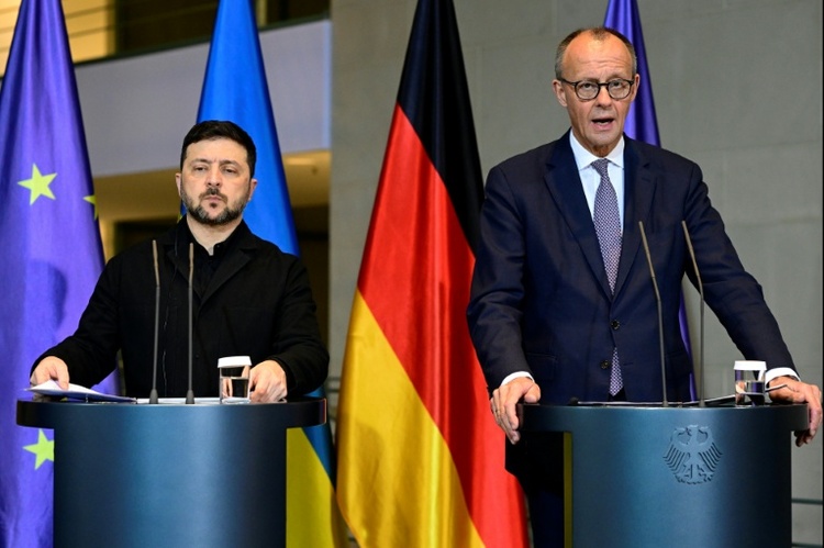 Merz begrüßt Zusagen der USA für Sicherheitsgarantien in Ukraine-Gesprächen