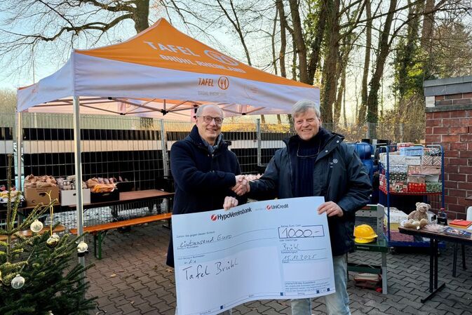 Rheingas spendet 1.000 Euro an die Brühler Tafel