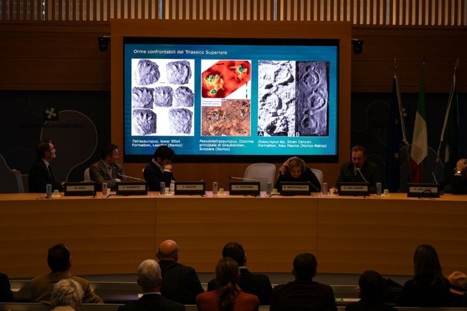 Hunderte Meter Dinosaurier-Spuren in italienischen Alpen entdeckt