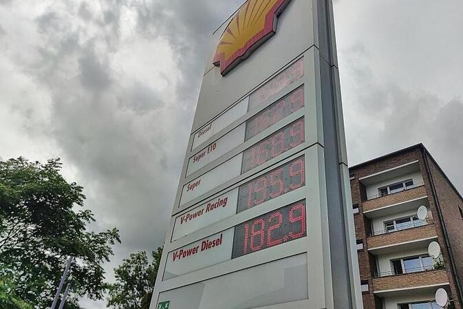 Spritpreise in Deutschland erneut gesunken