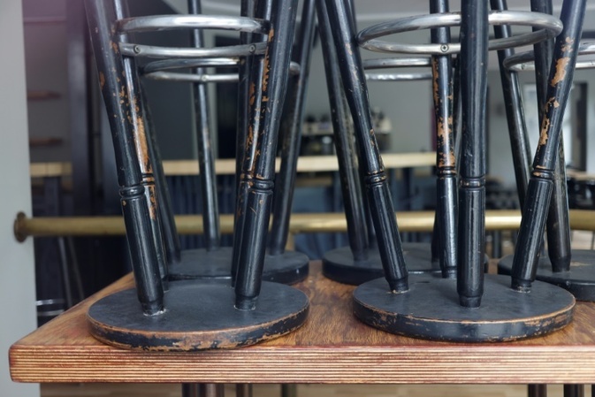 Bundesrat besiegelt Entlastungen: Pendlerpauschale steigt - Gastro-Steuer sinkt