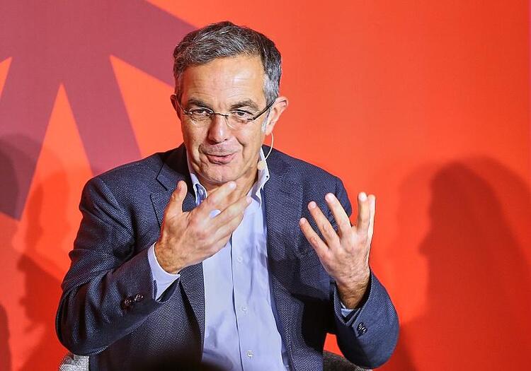 Navid Kermani wünscht sich mehr Begeisterung in der Politik