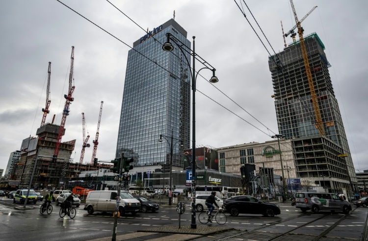 Hilfsfahrzeug für Obdachlose: Kältebus in Berlin angezündet