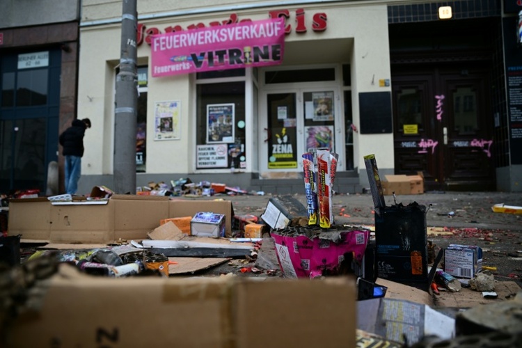 Versicherer rechnen mit tausend Autobränden an Silvester