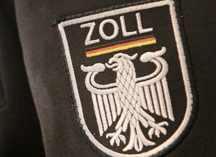 Krokodilfleisch und Königskobra-Balsam: Zoll deckt illegalen Wildtierhandel auf