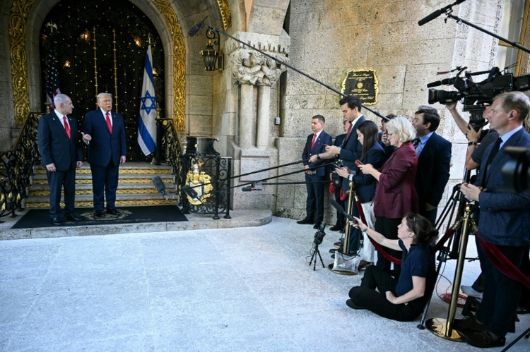 Trump: Anlegestelle mutmaßlicher venezolanischer Drogenboote bei US-Angriff zerstört