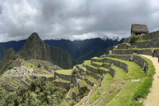 15 Verletzte bei Frontalzusammenstoß zweier Züge nahe Machu Picchu in Peru