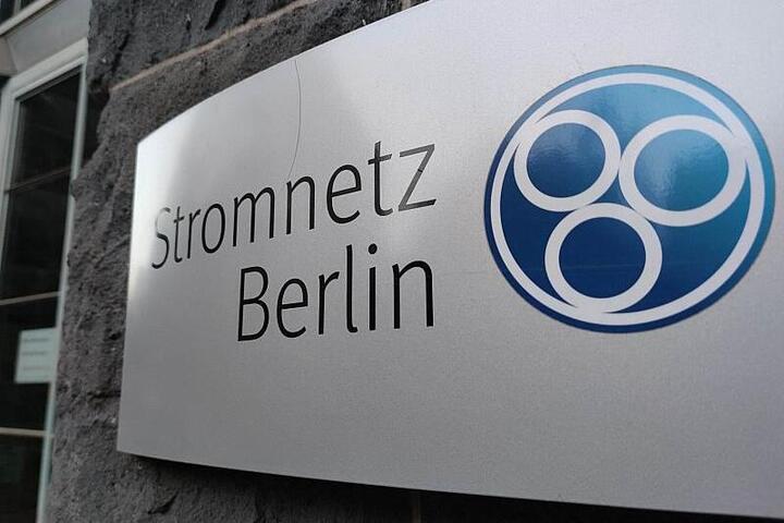 Erste Haushalte haben nach Blackout in Berlin wieder Strom