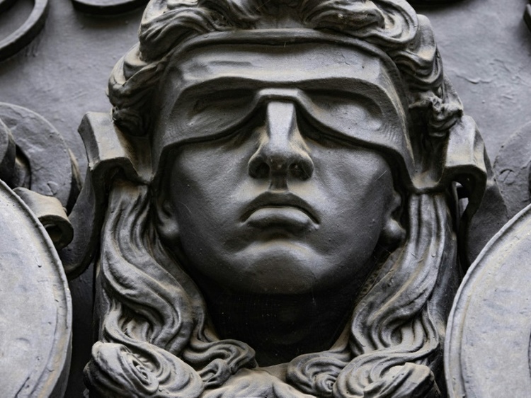 Gericht: Mann muss Katzen nach online verbreiteter Tierquälerei abgeben