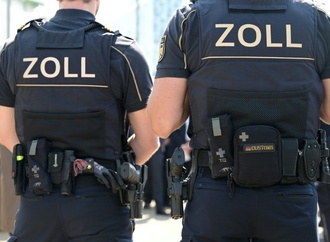 Zoll beschlagnahmt tonnenweise illegale Abnehmprodukte mit verbotenem Medikament