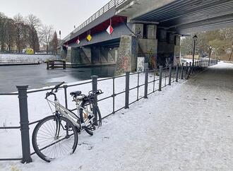 Kältewelle: Linke will Obdachlose in leeren Büros unterbringen