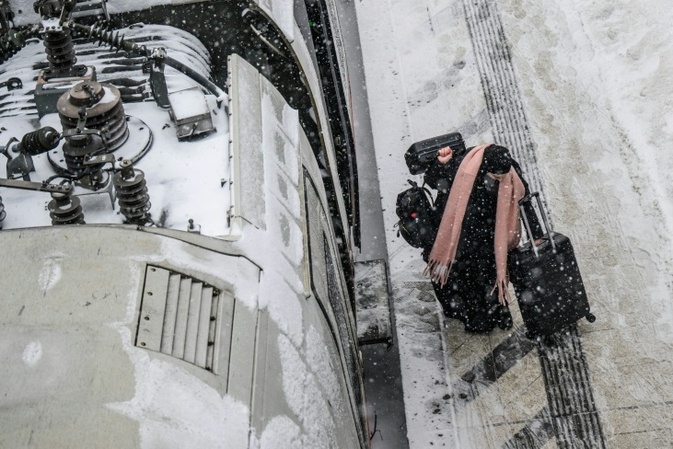 Bahn-Chaos wegen Eiswetters hält an - kaum Fernzüge in Norddeutschland
