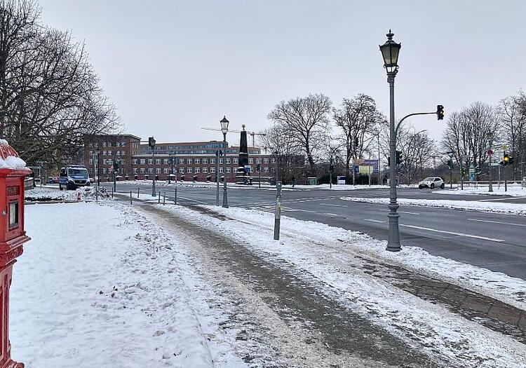 Wetterdienst warnt vor Glatteis in weiten Teilen Deutschlands