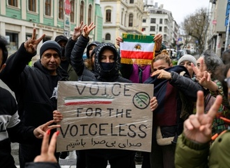 NGO: Mindestens 648 Demonstranten im Iran getötet - Regierung organisiert Gegenproteste