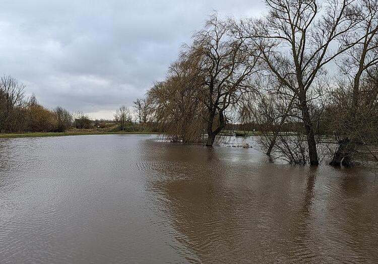 Naturkatastrophenschäden auch 2025 trotz Rückgang sehr hoch