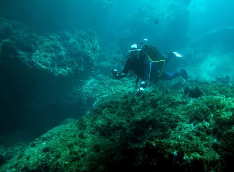 Vermisster Höhlentaucher in Frankreich nach drei Tagen weiter unauffindbar