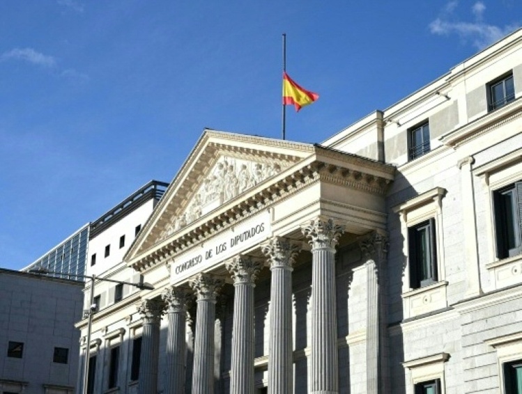 Staatstrauer nach Zugunglück in Spanien - Opferzahl steigt weiter