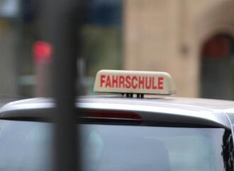 Schnieder pocht auf Führerscheinreform
