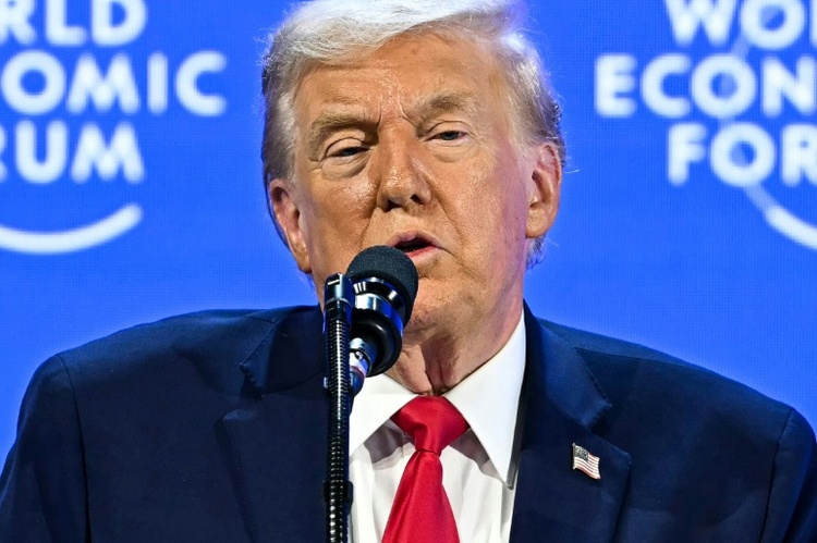 Trump will Grönland nicht mit Gewalt einnehmen - fordert aber Kaufverhandlungen