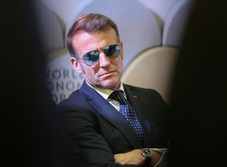 Macron: Französische Marine entert russischen Tanker im Mittelmeer