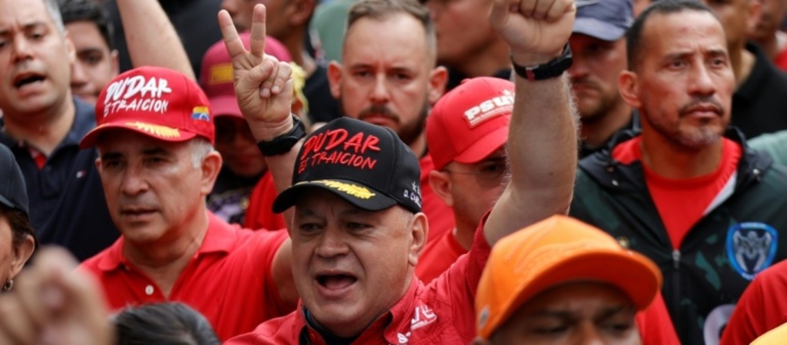 Große Kundgebung für Freilassung des in die USA entführten Maduro in Caracas