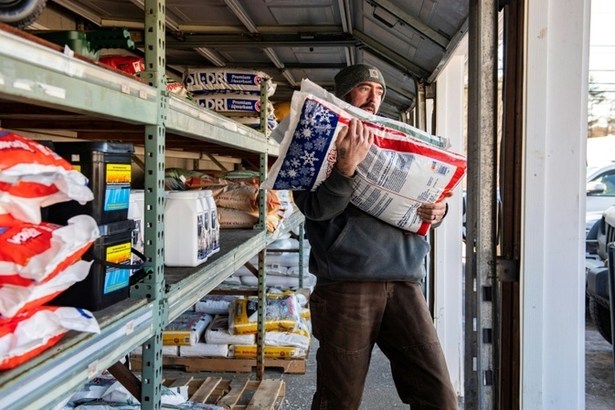 ''Historischer Wintersturm'' zieht mit Schnee und Eisregen über die USA hinweg