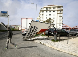 Vier Tote und erheblicher Schaden durch Unwetter in Portugal
