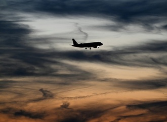 Mehr Fluggäste an deutschen Flughäfen - Anstieg 2025 vor allem bei Auslandsflügen