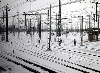 Winterprobleme der Bahn: Schnieder will keine Bundeswehr-Hilfe