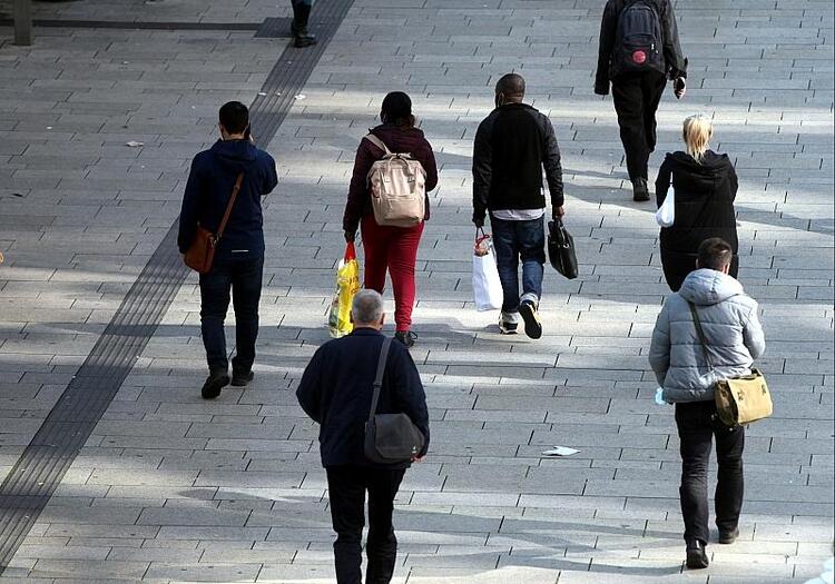 Armutsgefährdungsquote steigt etwas