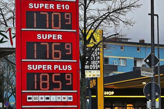 Preise für Benzin und Diesel deutlich gestiegen